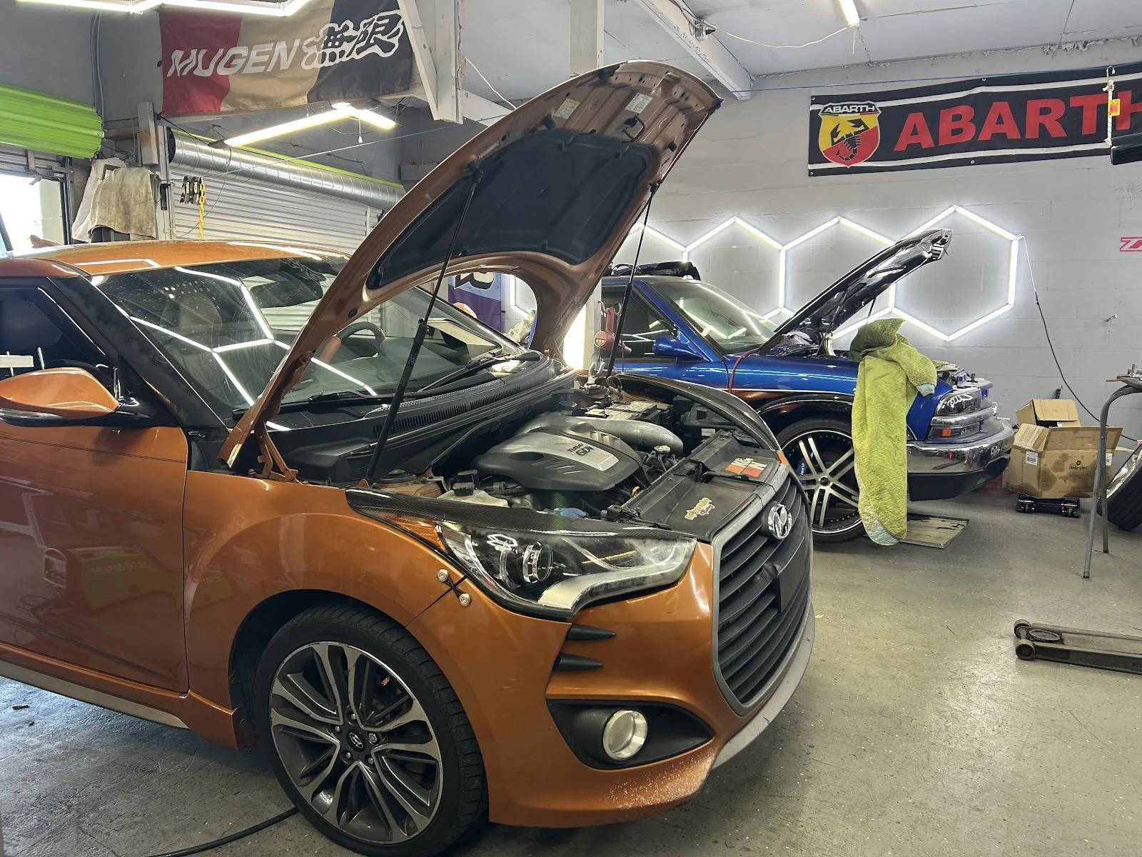 Mas Speed Customs shop bay in Port Richey, FL